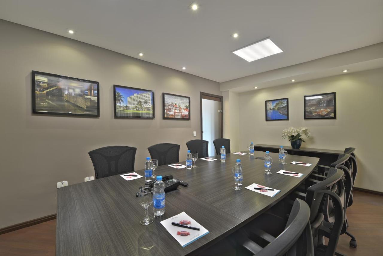 Hotel Deville Express Cascavel กัสกาเวล ภายนอก รูปภาพ