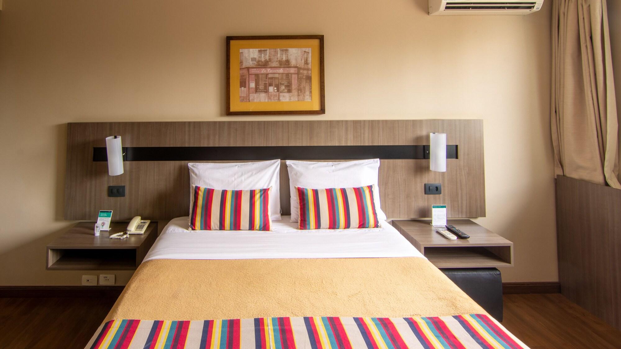 Hotel Deville Express Cascavel กัสกาเวล ภายนอก รูปภาพ