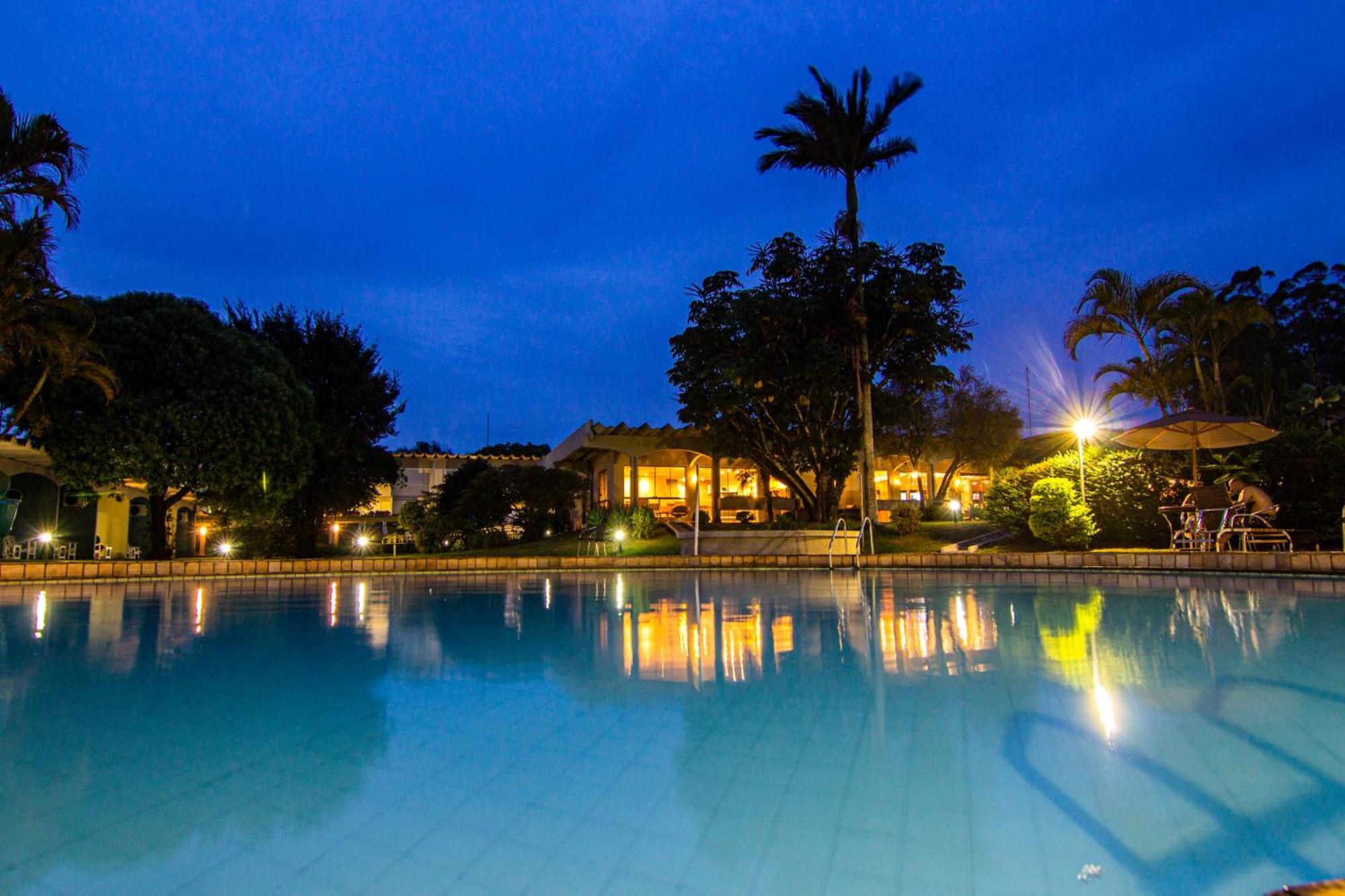 Hotel Deville Express Cascavel กัสกาเวล ภายนอก รูปภาพ