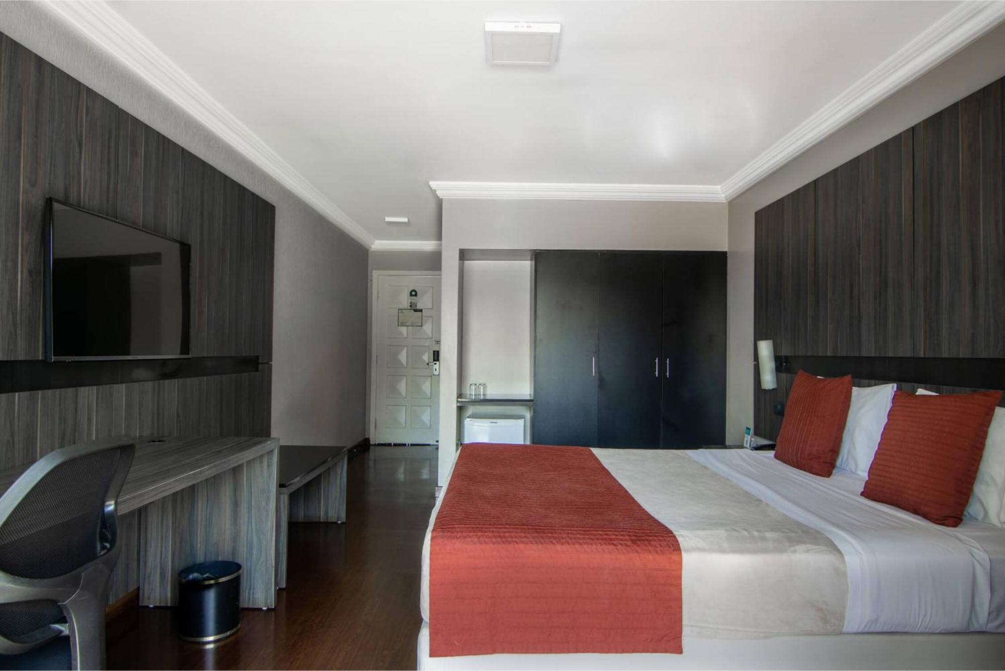 Hotel Deville Express Cascavel กัสกาเวล ภายนอก รูปภาพ