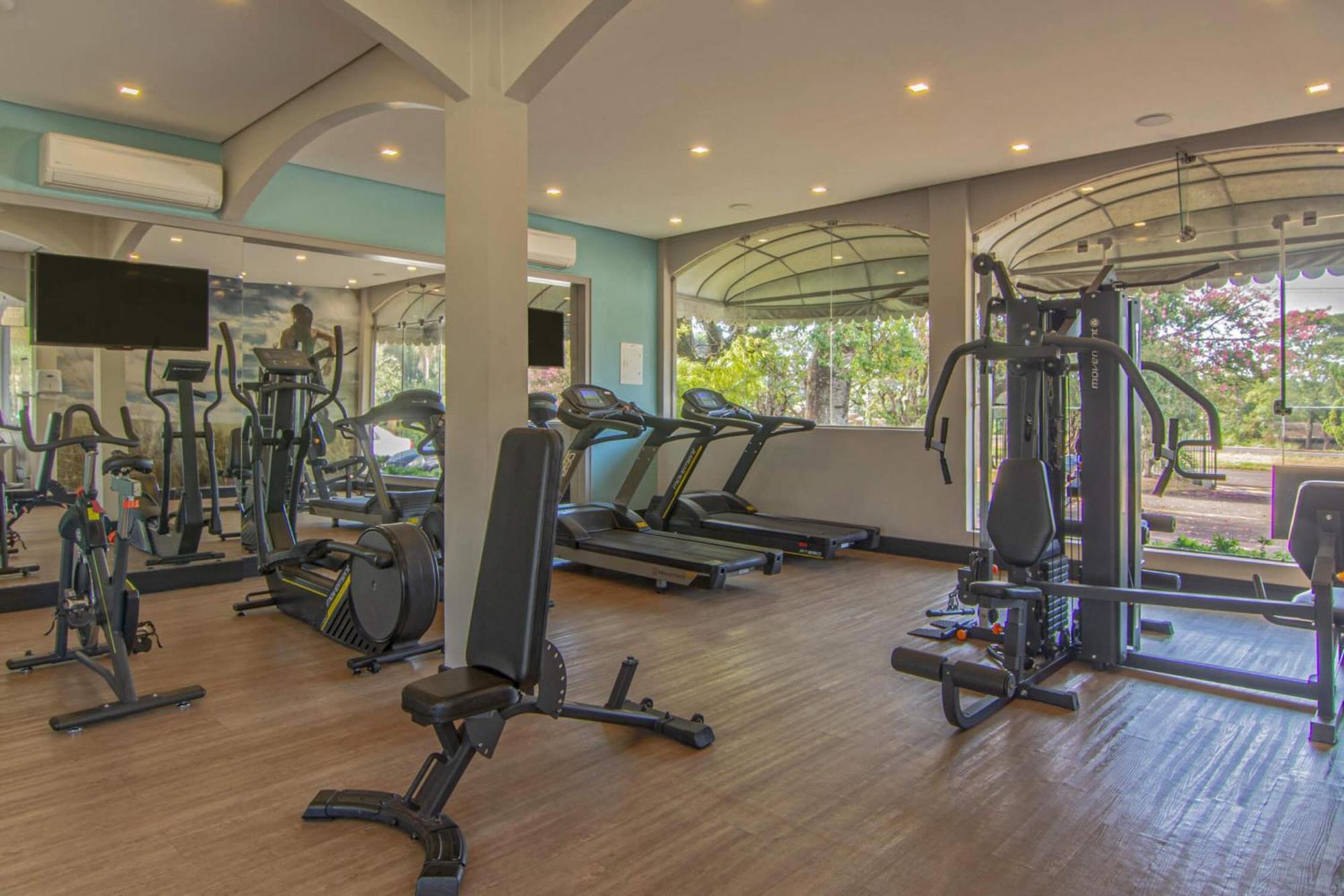 Hotel Deville Express Cascavel กัสกาเวล ภายนอก รูปภาพ