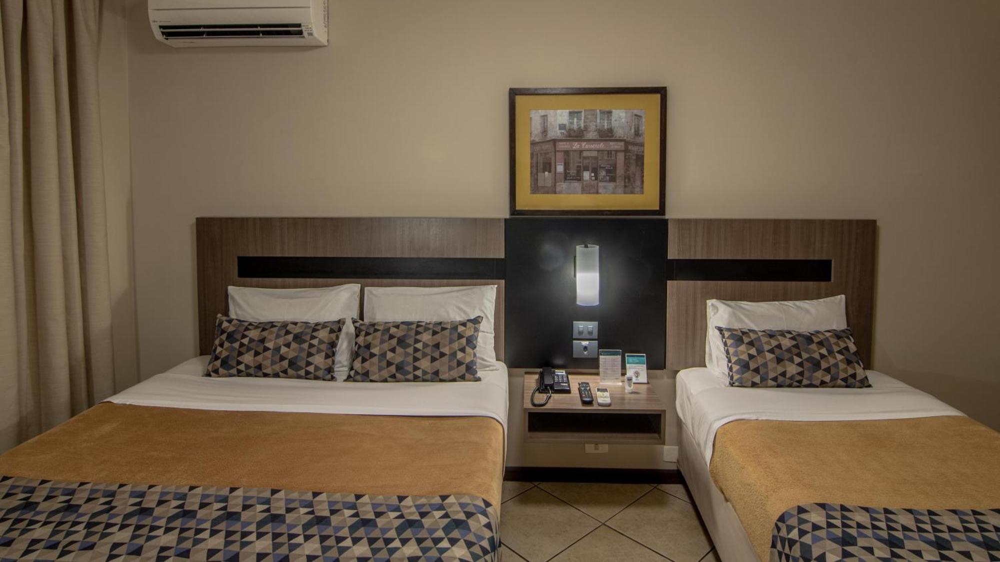 Hotel Deville Express Cascavel กัสกาเวล ภายนอก รูปภาพ